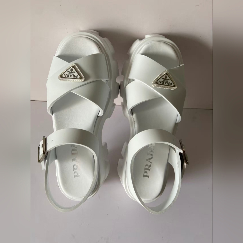 Prada Monolith rubber sandals size 38